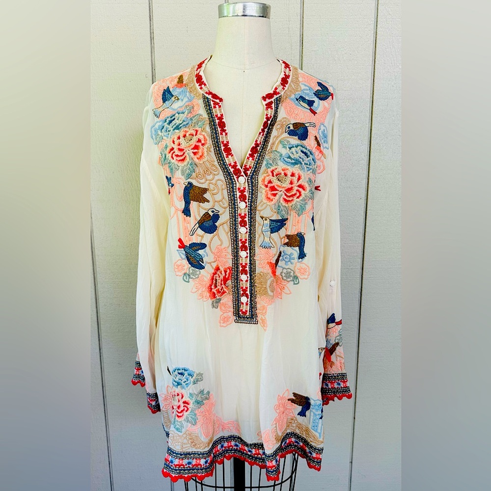 Johnny Was beautiful embroidered Gracie Blouse!